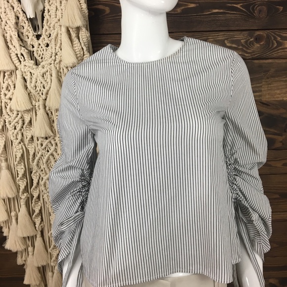 Sunday in Brooklyn | Puff Balloon Sleeve Striped Design Blouse - Picture 5 of 6